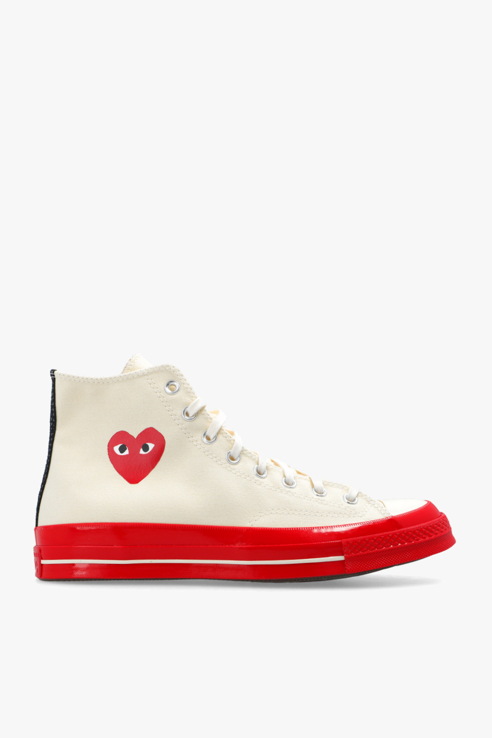 Cream converse cheap with heart